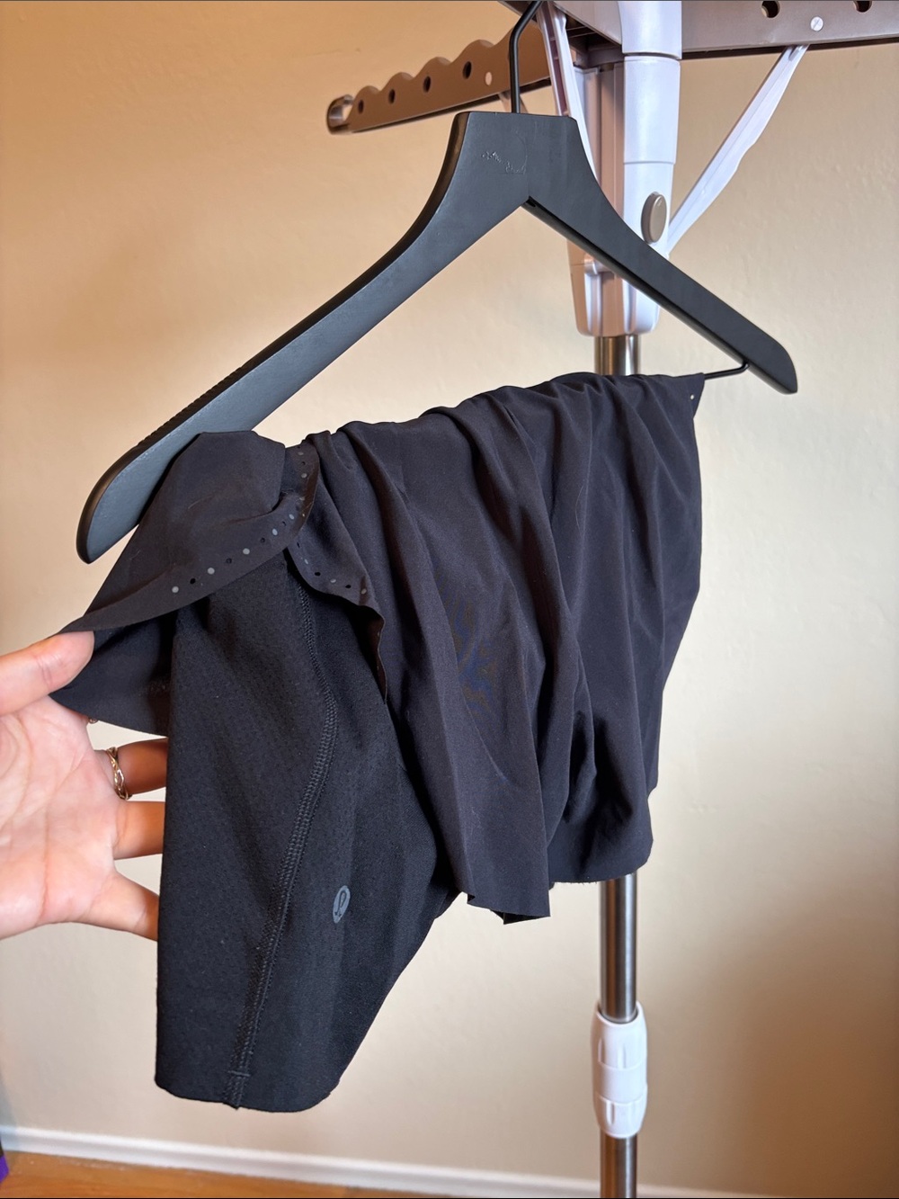 Lululemon running shorts size 2